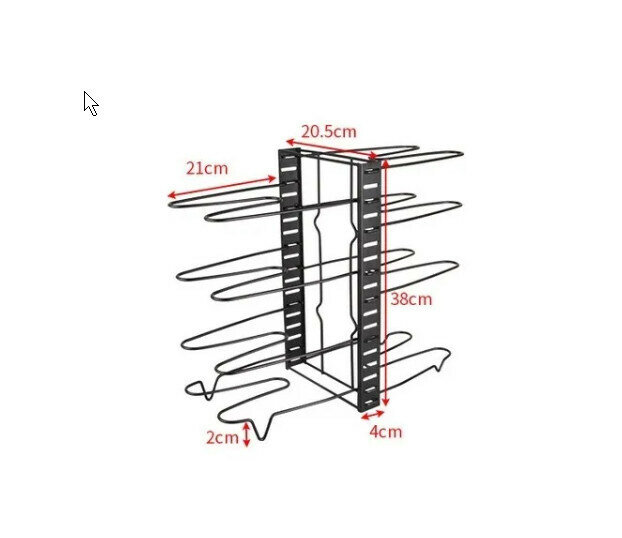 Двойной стеллаж для посуды на витрине магазина