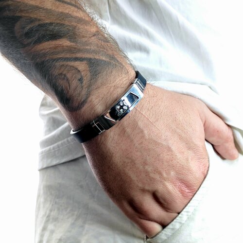 фото Браслет, металл, 1 шт., серебряный, черный нет бренда