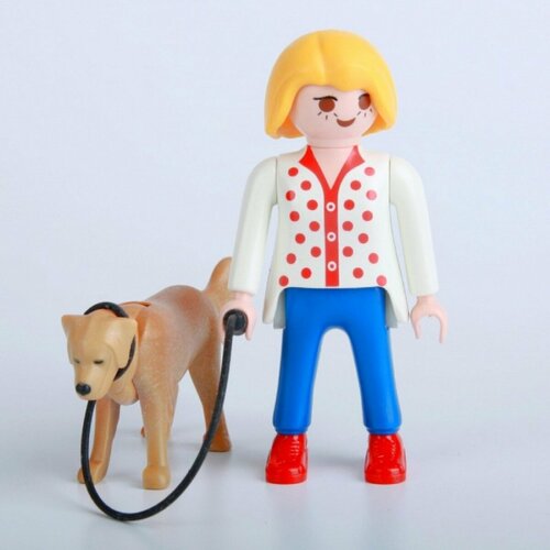 Фигурка Playmobil Девочка с собакой
