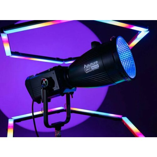 Осветитель Aputure Electro Storm CS15 75000000₽