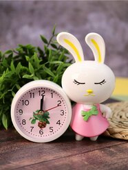Часы настольные с будильником Bunny Buzz pink