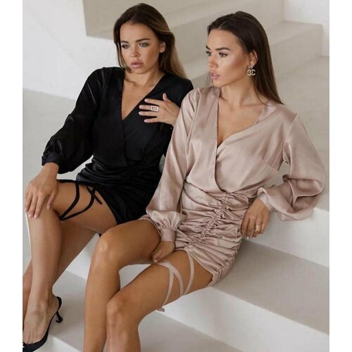 фото Платье размер m, бежевый marusa