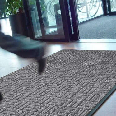 фото Грязезащитный ворсовой ковер Премиум — класса «Guzzler», серый, 90х150см