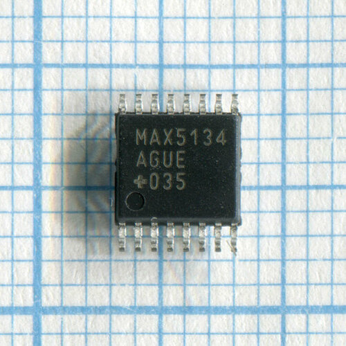 Микросхема MAX5134AGUE+