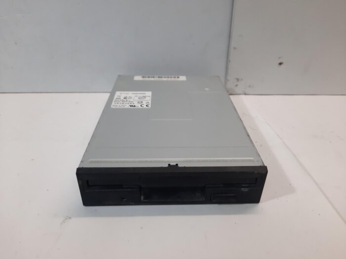 Внутренний дисковод FDD 3.5" Sony MPF920 черный