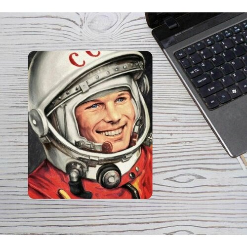 Коврик для мыши вертикальный на День Космонавтики 12 Апреля 18 450₽