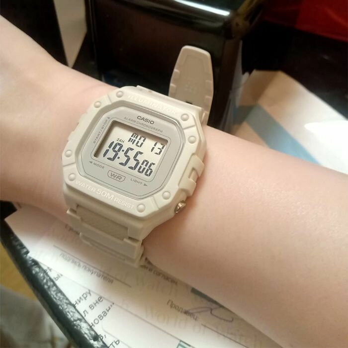 Наручные часы CASIO