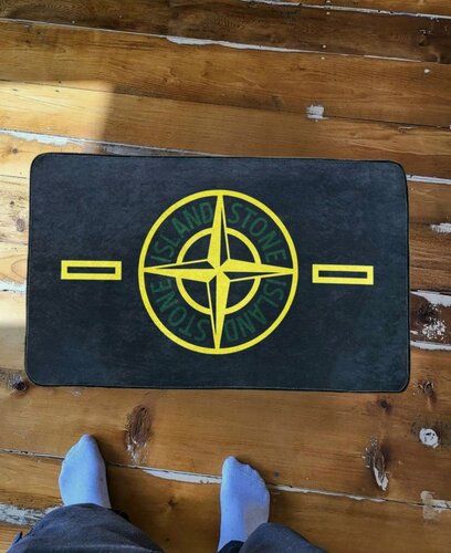 Изображение товара Коврик Chilai Home патч Stone Island, противоскользящий, машинная вязка, 100x60 см