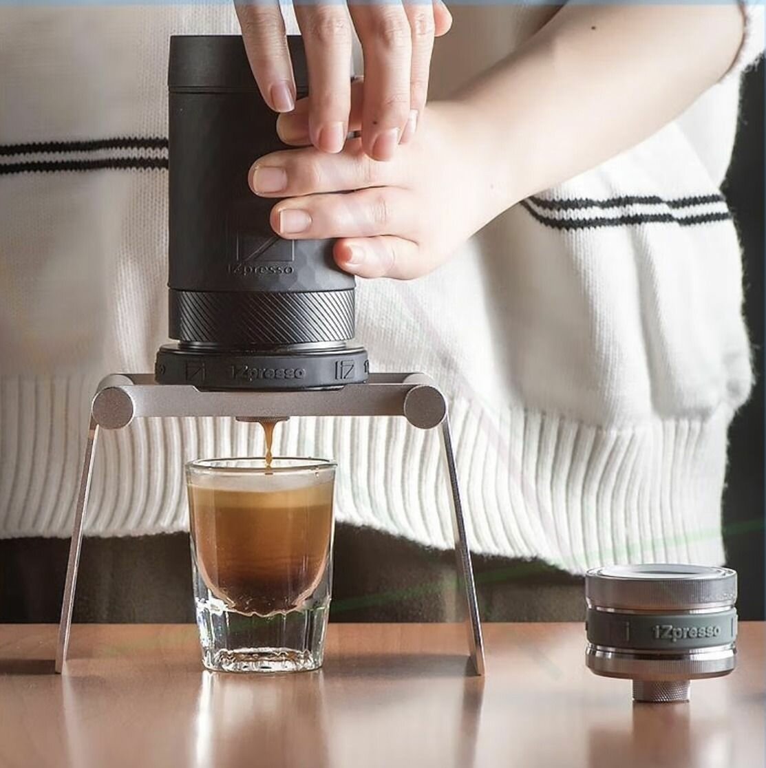 Ручная кофемолка