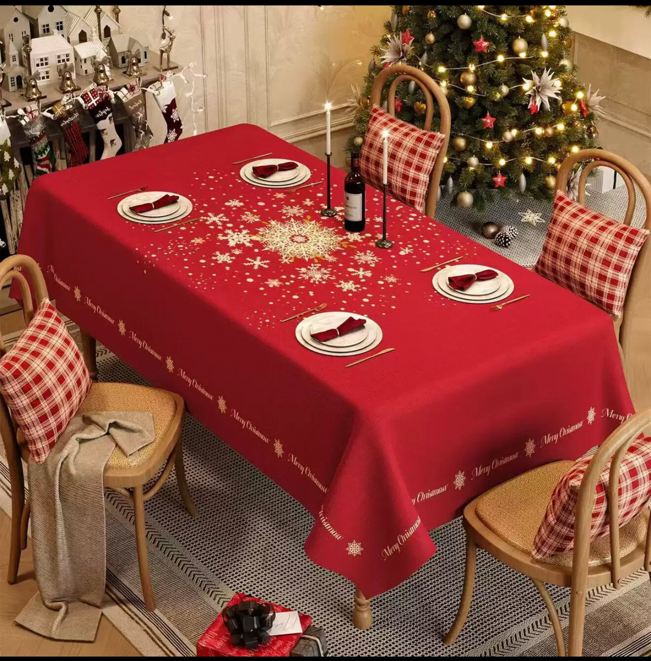 Новогодняя скатерть на стол, размер 140 * 140 см, с водоотталкивающей пропиткой