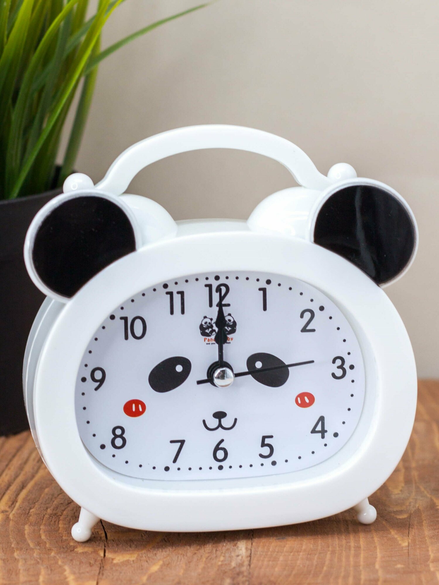 Часы настольные с будильником Smiling panda white