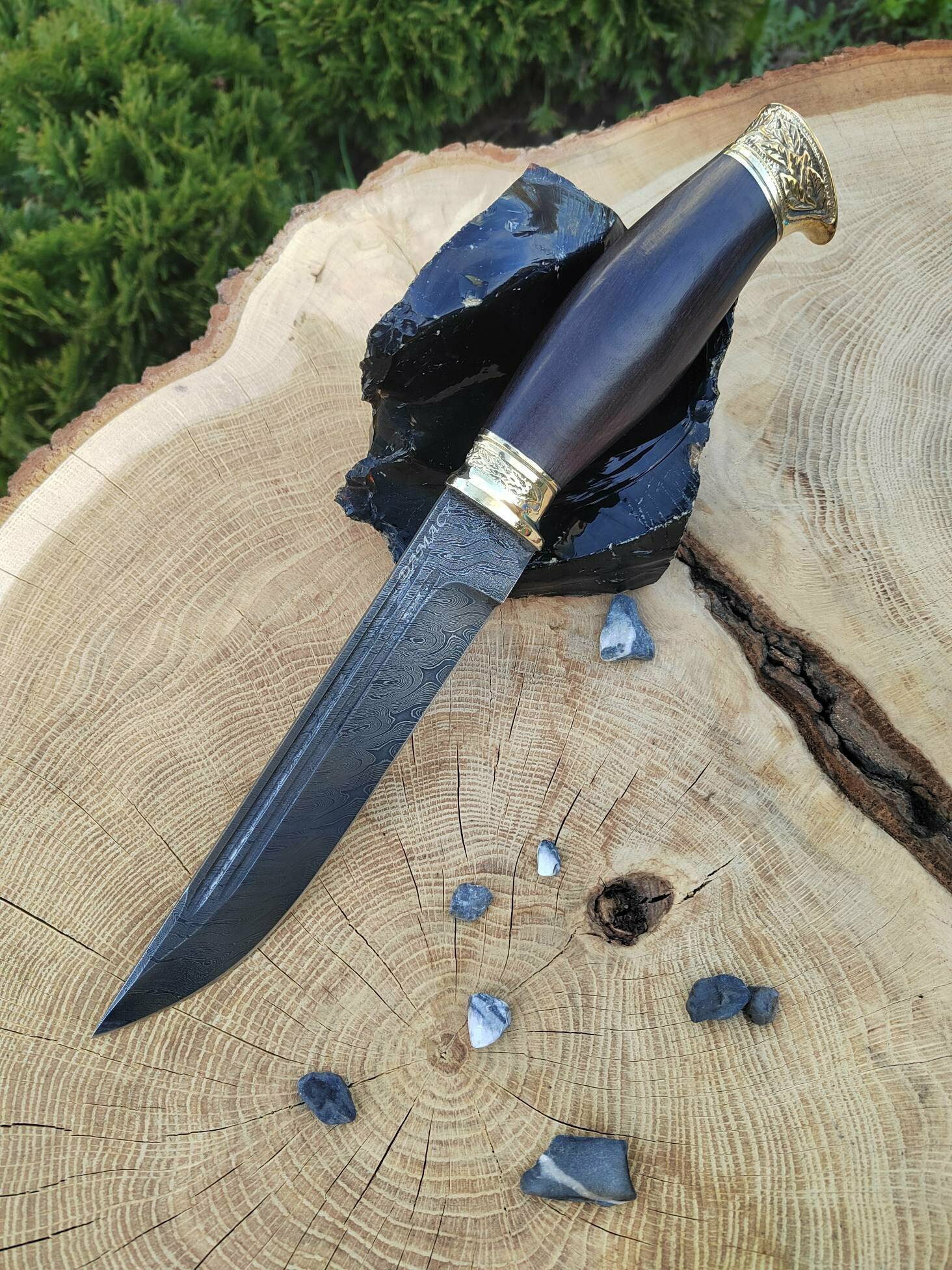 Казачий засапожный туристический нож из дамасской стали с кожаным чехлом