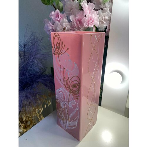 Ваза стеклянная для цветов