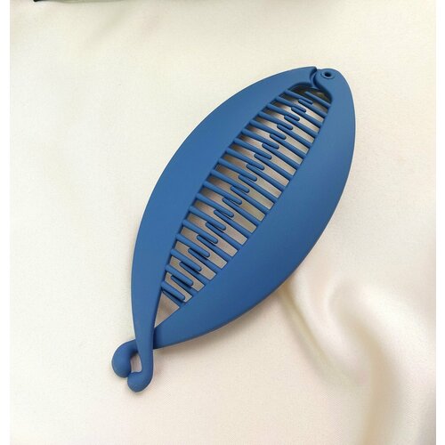 Заколка - банан для волос плоская матовая синяя аксессуар для прически женский 340₽