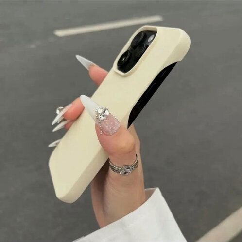 Изображение товара Чехол для iPhone 15 Pro "Soft Touch", молочный, силиконовый