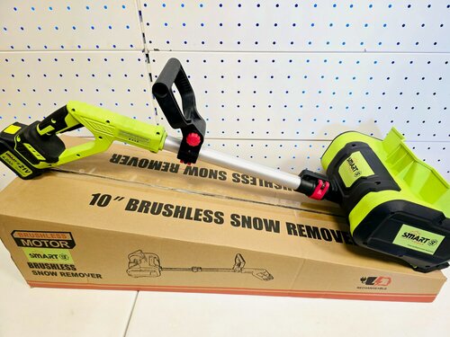 Изображение товара Аккумуляторная снегоуборочная лопата SMART 21В, 2х4Ач, 3000об/мин