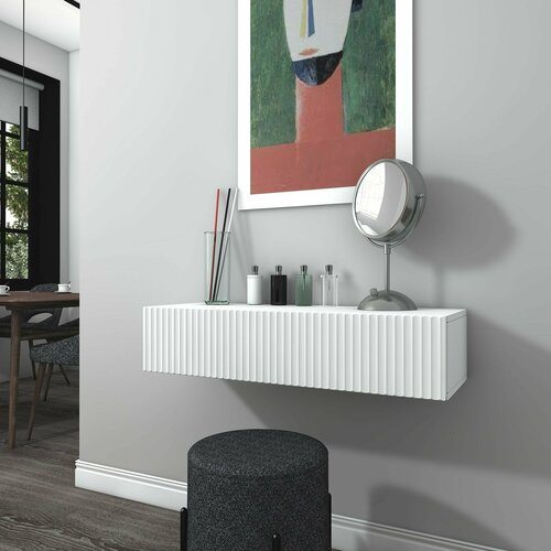 Туалетный столик 