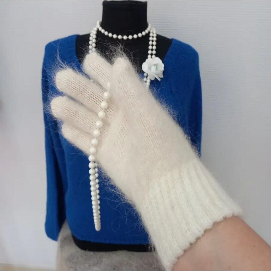 фото Шерстяные Перчатки "Таинственная незнакомка"