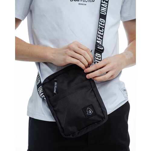 Сумка мессенджер UNAFFECTED черный 1890₽