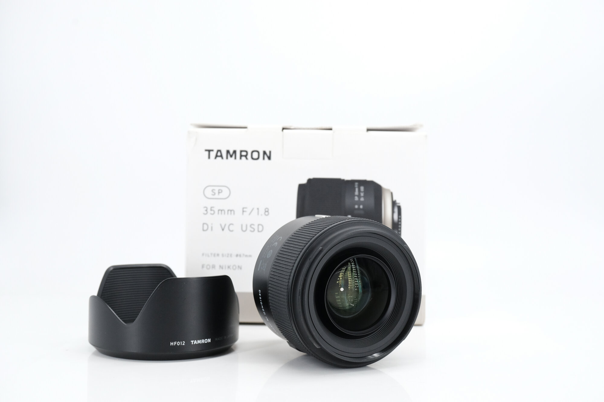 Tamron SP 35mm f/1.8 Di VC USD