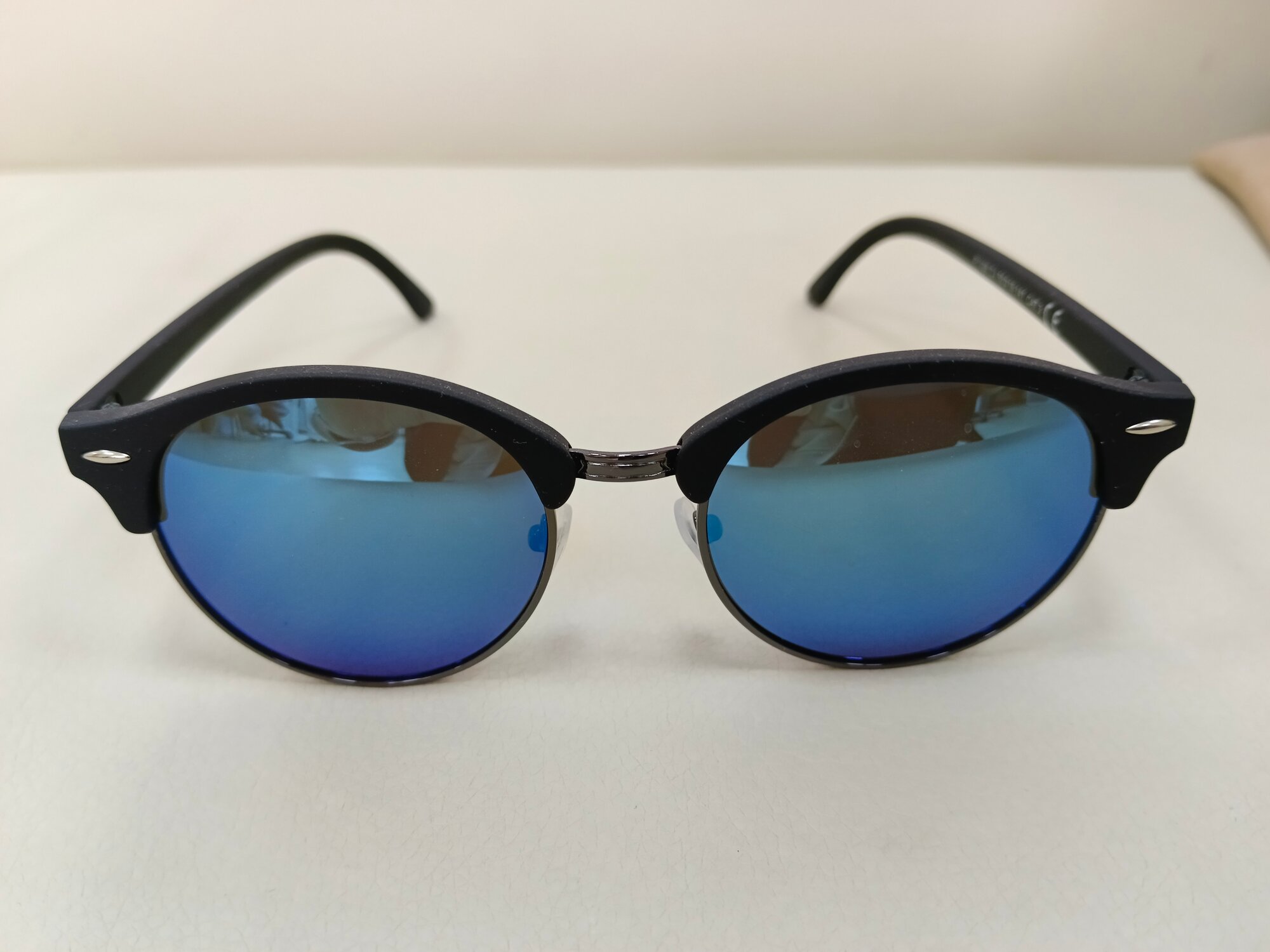 Солнцезащитные очки Polarized 1176 