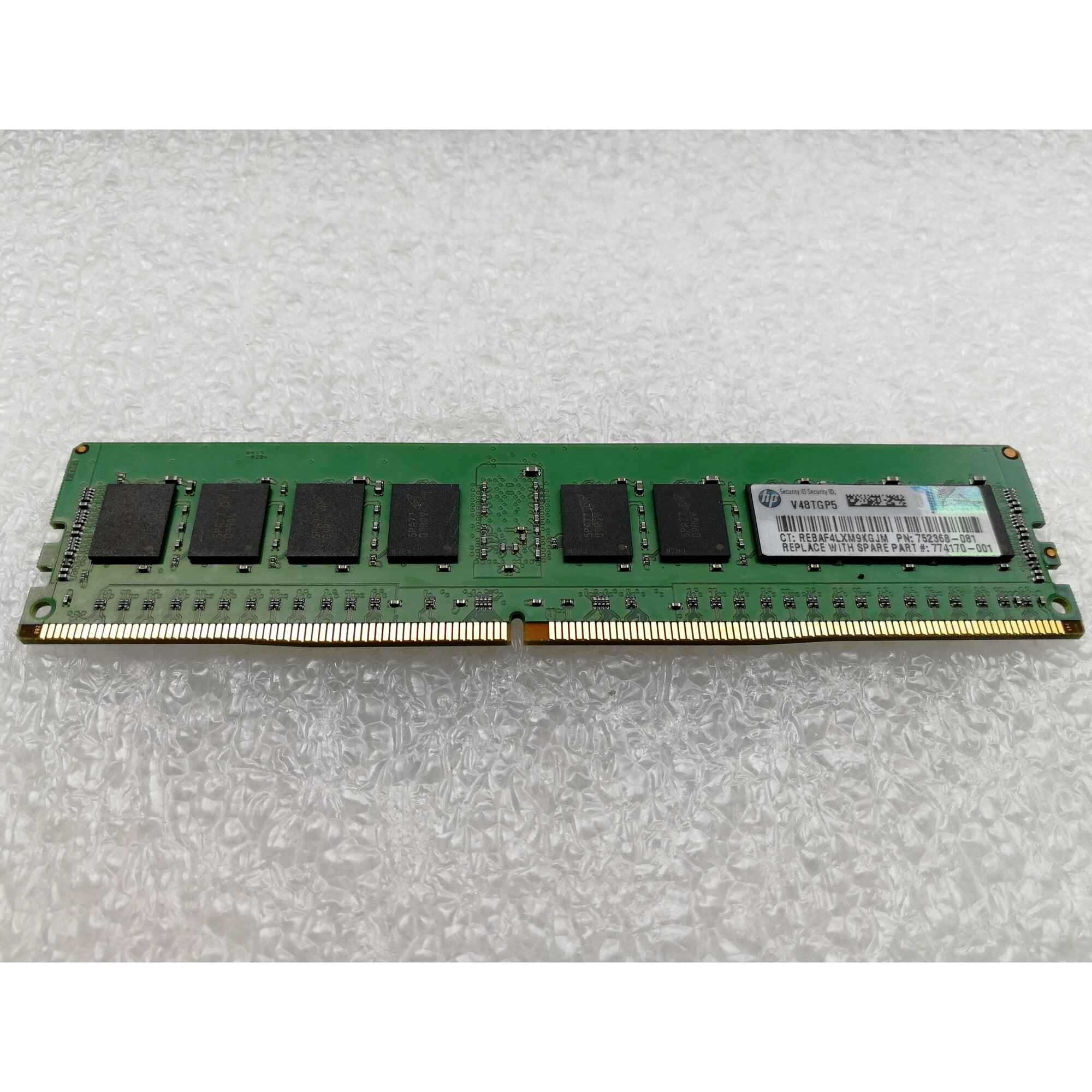 Оперативная память HP 726718-B21 8G 2133MHz DDR4 RDIMM серверная 726718-B21, 774170-001, 752368-081 Single Rank x4 PC4-17000 CAS-15