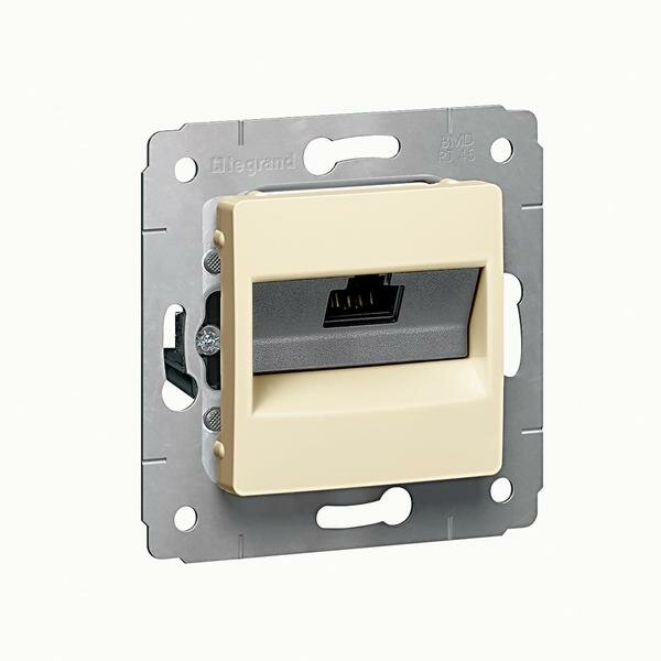 Розетка компьютерная RJ45 UTP кат.6. Слоновая кость. Legrand Cariva