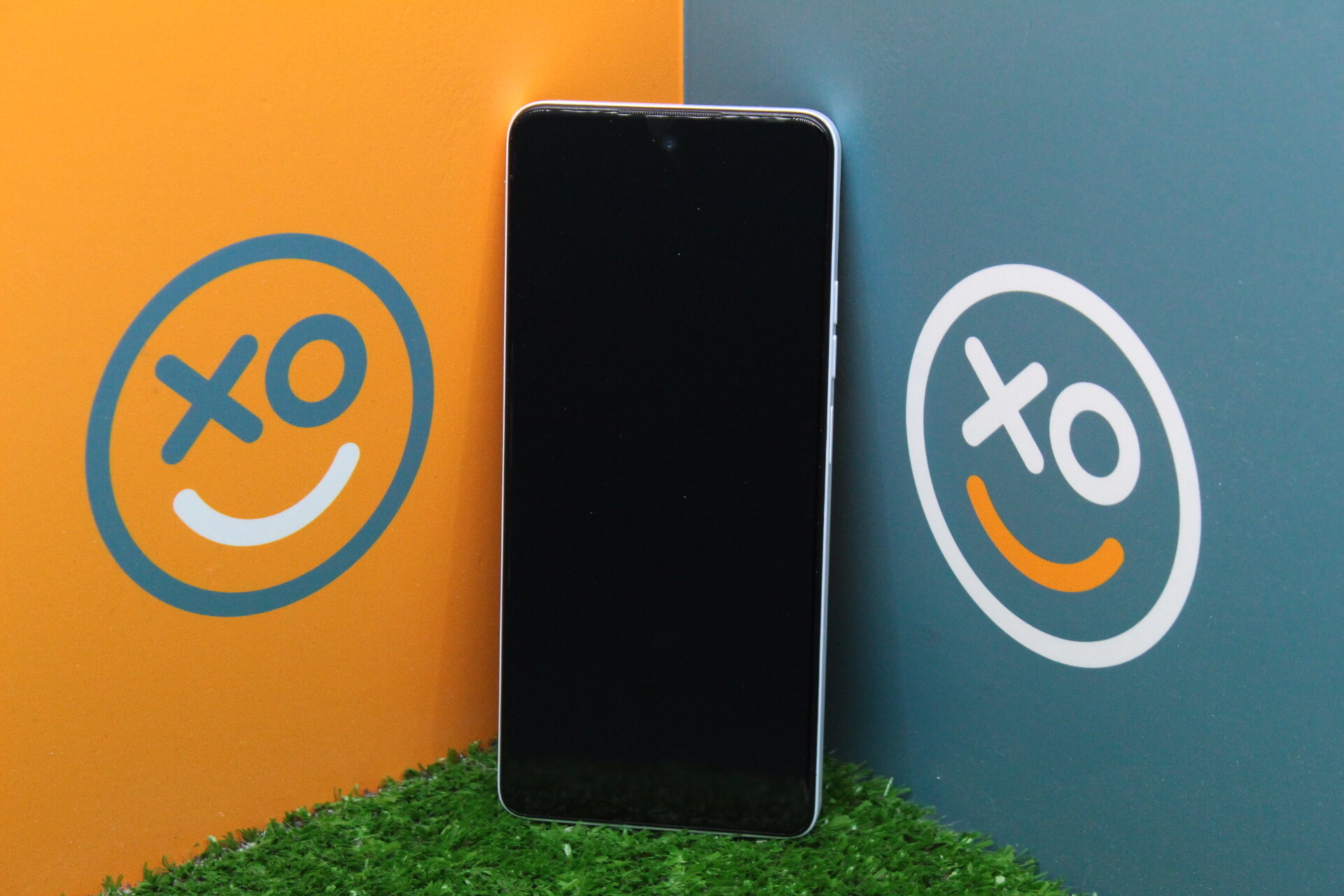 Смартфон TECNO Spark 10 Pro 8/128 ГБ RU, Dual nano SIM, pearl white