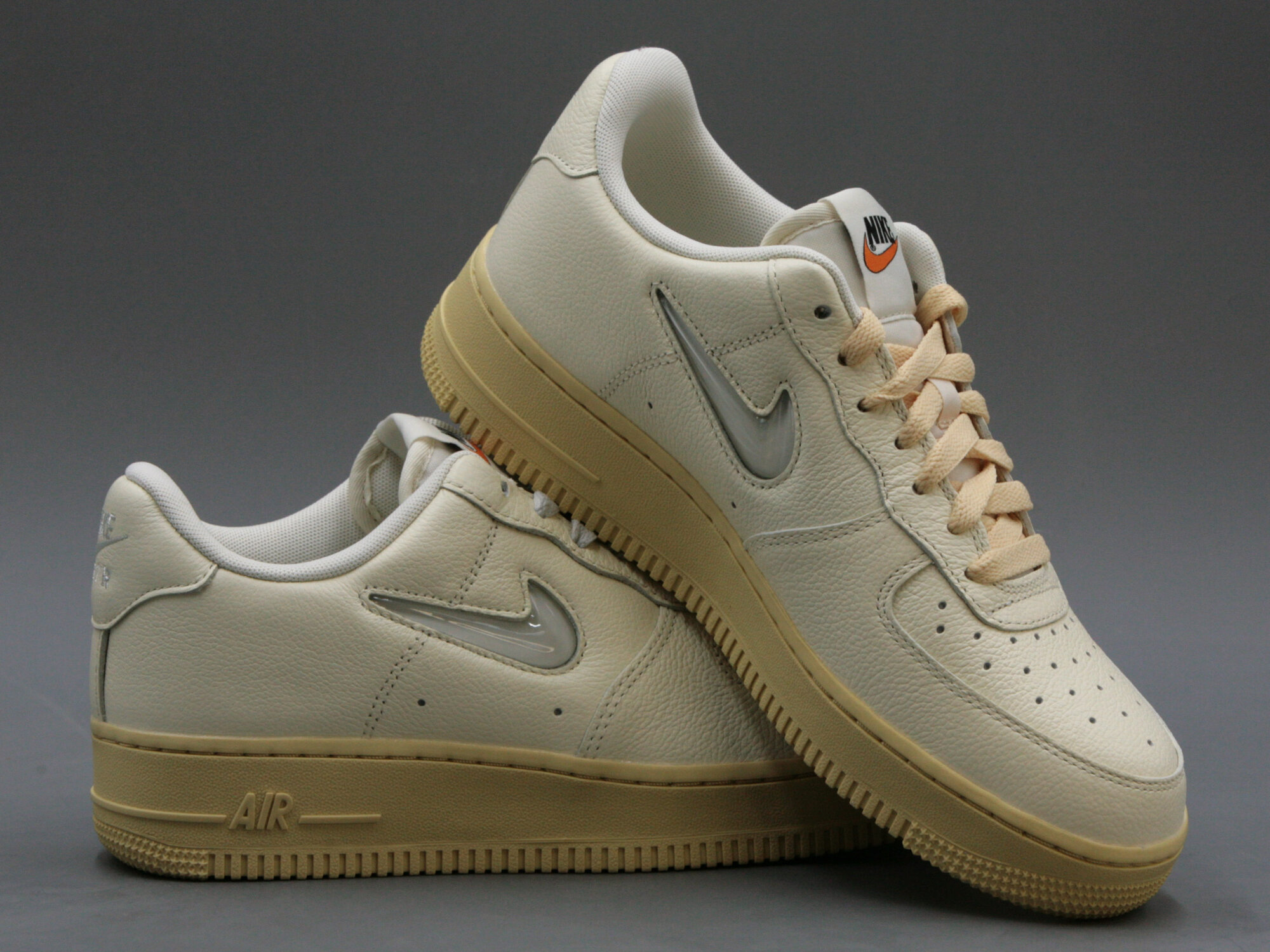 Nike air force one size 5 sales