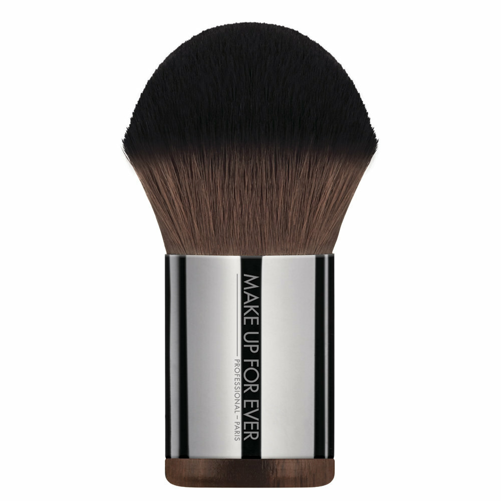 Пудровая кисть-кабуки Make Up For Ever Powder Kabuki - 124