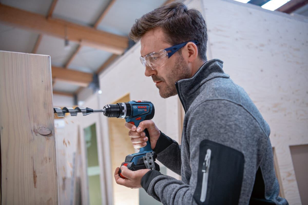 Аккумуляторная ударная дрель-шуруповерт Bosch GSB 18V-90 C, 18 В, 2100 об/мин, без АКБ и З/У, 06019K6100 - фото №5