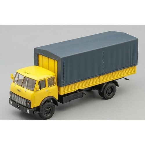 Масштабная модель грузовика коллекционная Минский 53352 бортовой с тентом (1977-1990), желтый масштабная модель грузовика коллекционная минский 500а бортовой автоэкспорт желтый с голубым