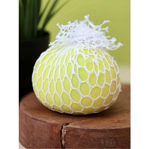 Игрушка антистресс мялка Rainbow ball yellow 330₽