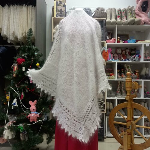 Шаль Орчанка, 110х110 см, белый