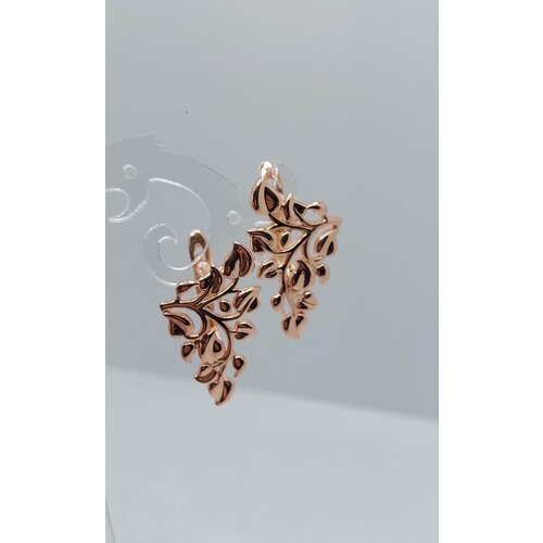 фото Серьги fashion jewelry серьги пластины ромб качественная бижутерия, размер/диаметр 22 мм, золотой