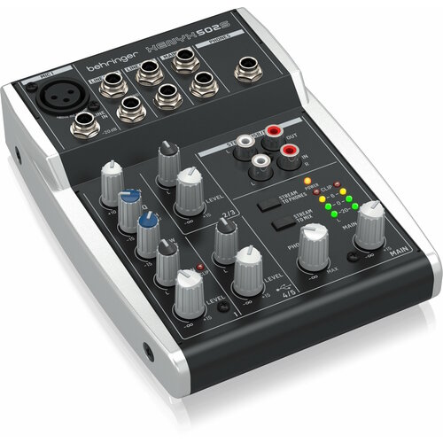 Behringer Xenyx 502S микшерный пульт, 5 входов, 2 шины выходов, предусилители XENYX