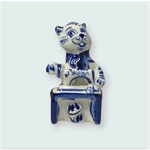 Гжель Кот и швейная машинка 10см