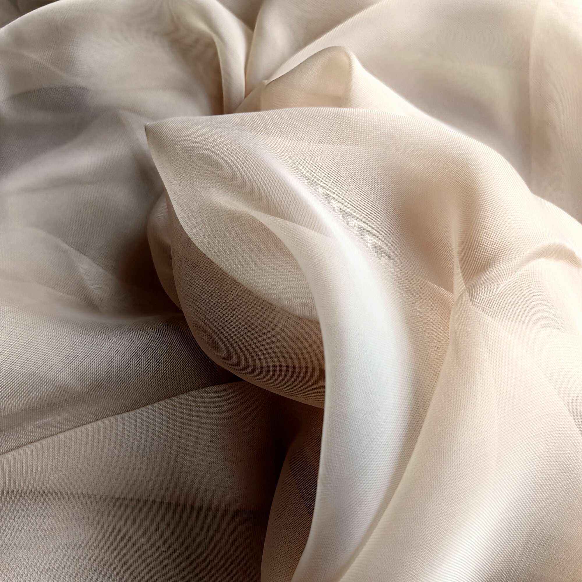 фото Органза бежевая матовая (вуаль) 2 м, ширина 280 см