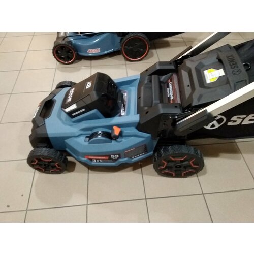 Газонокосилка аккумуляторная самоходная LPSX6-H-EU 68990₽