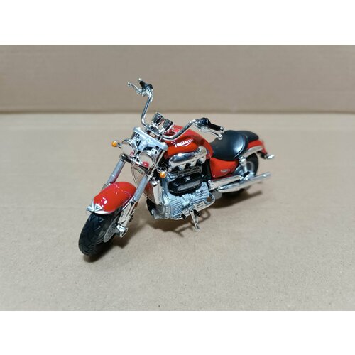 Мотоцикл TRIUMPH Rocket III, масштабная модель 1:18