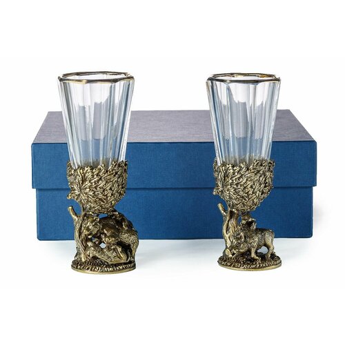 Набор рюмок лесные звери кабан и медведь в подарочной коробке Ручное литье Россия 12000₽