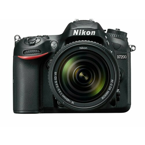 Фотоаппарат Nikon D7200 kit 18-140mm черный 9590000₽
