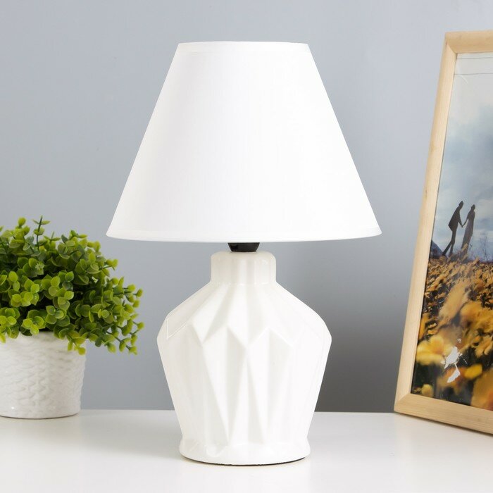 Лампа настольная "RISALUX Грани"