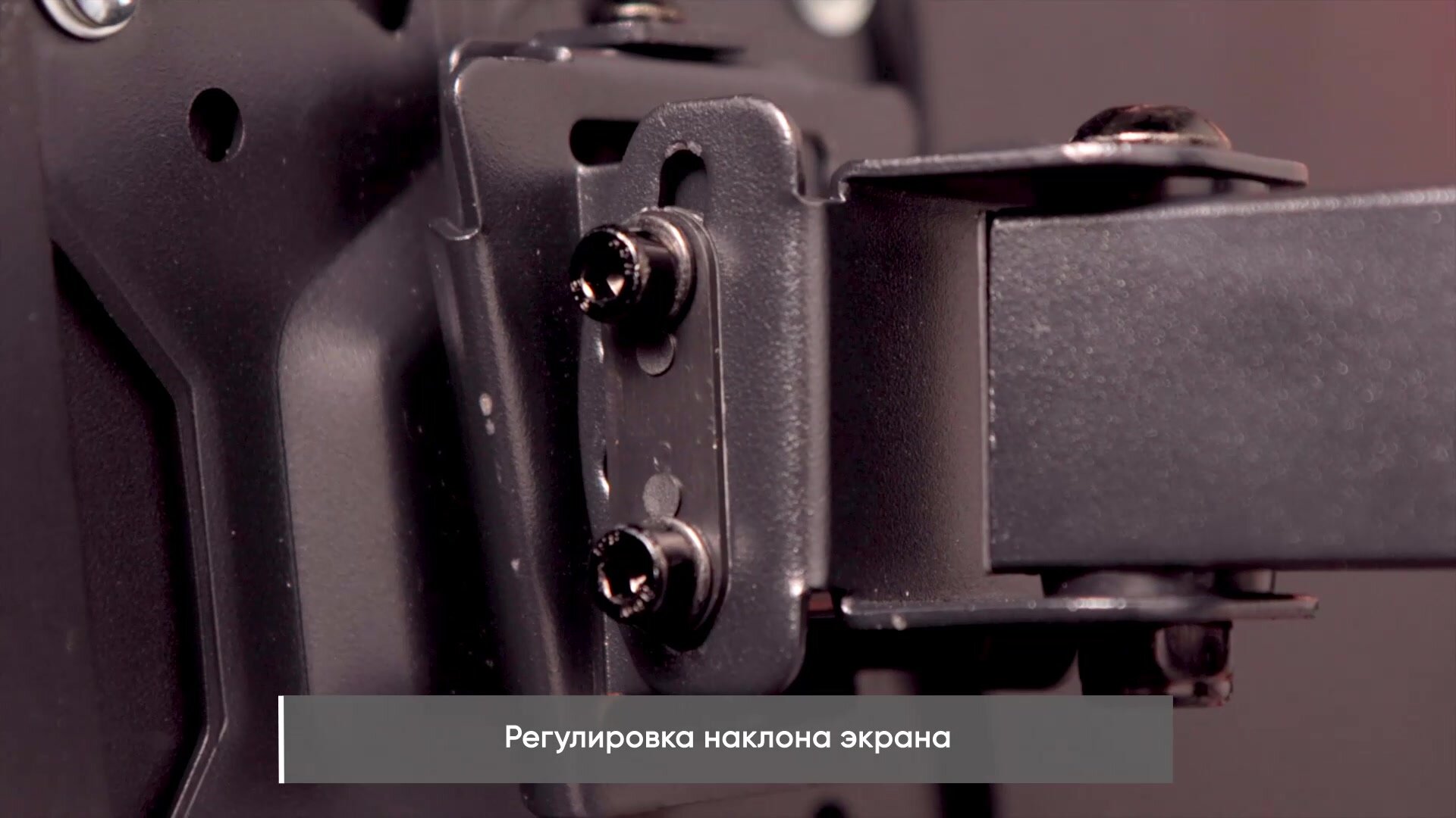 Кронштейн на стену ONKRON R4 для телевизора 10"-35", наклонно-поворотный с вращением, до 20 кг, черный — фото 1