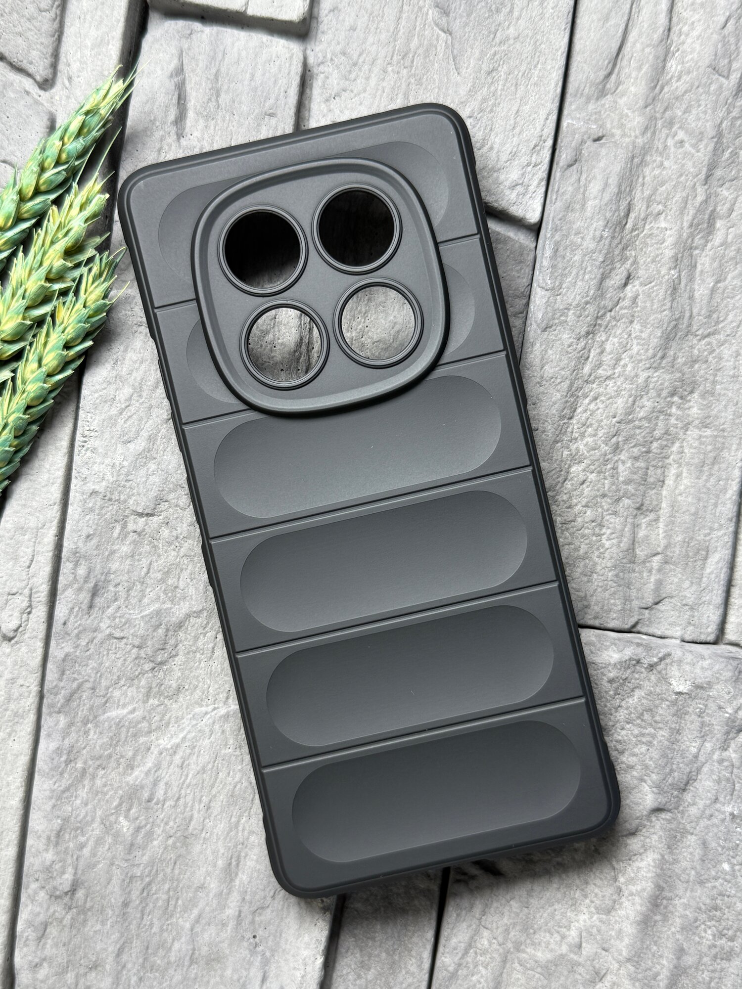 Чехол противоударный для Xiaomi Redmi Note 14 Pro / Poco X7 ( Сяоми Редми Ноут 14 Про / Поко Х7 ) с защитой камеры, черный матовый