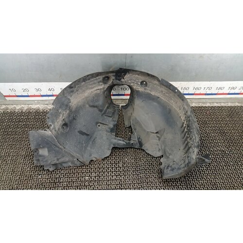 Подкрылок защита крыла передний правый Mercedes C-Class W204 A2046981230 арт10383-2RT16ST01 2574₽