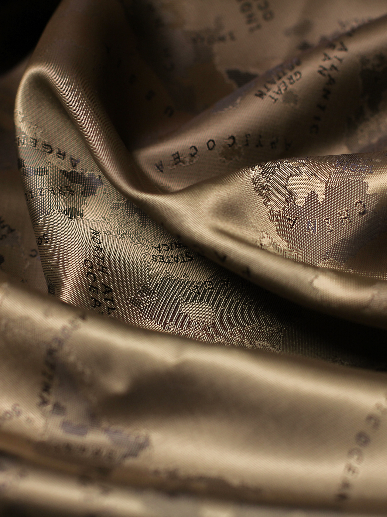 Ткань подкладочная жаккард бронза MDC FABRICS S472/bronze. Поливискоза. Отрез 1 метр — фото 1