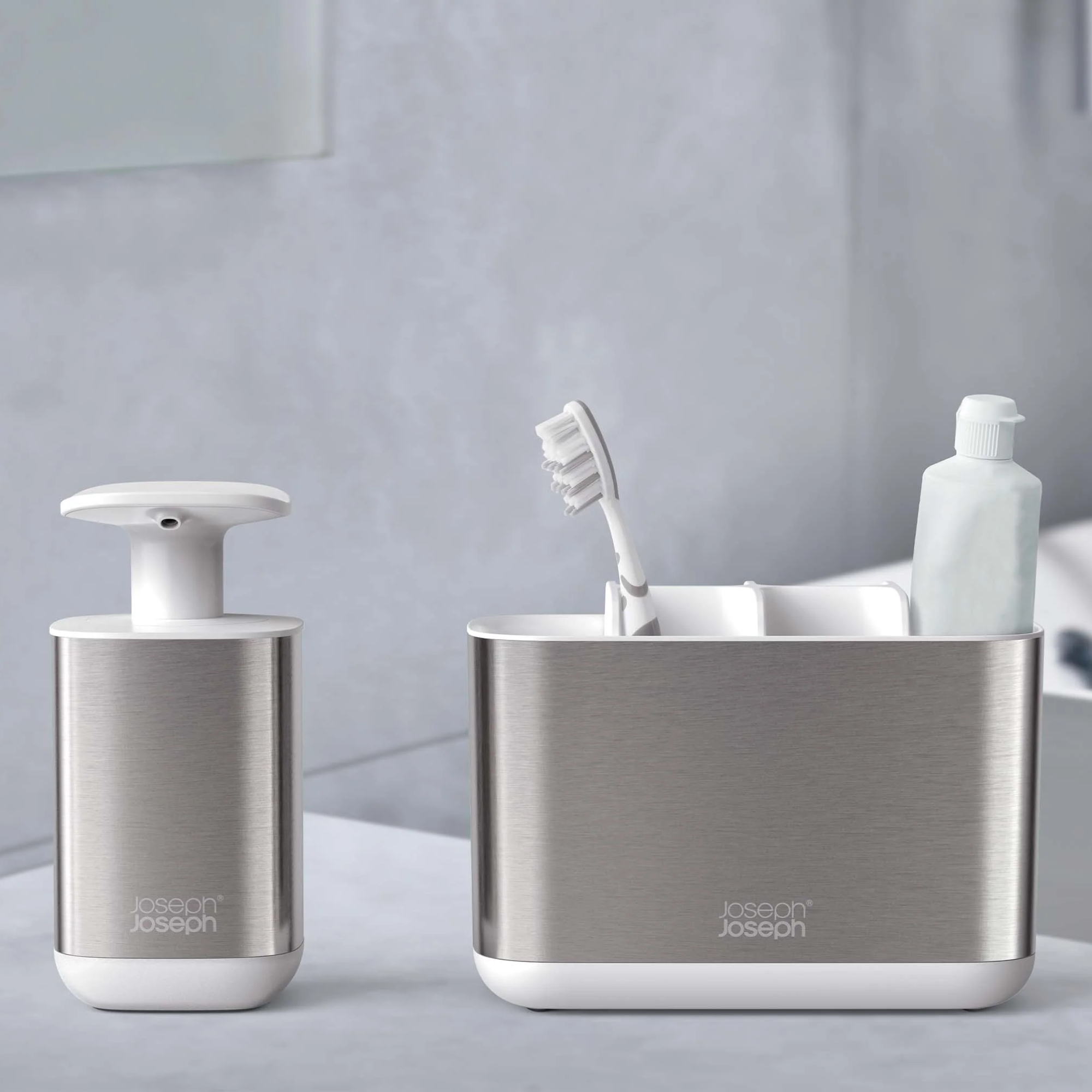 Набор для ванной Joseph Joseph  органайзер для зубных щеток EasyStore Steel и диспенсер для мыла Presto Steel