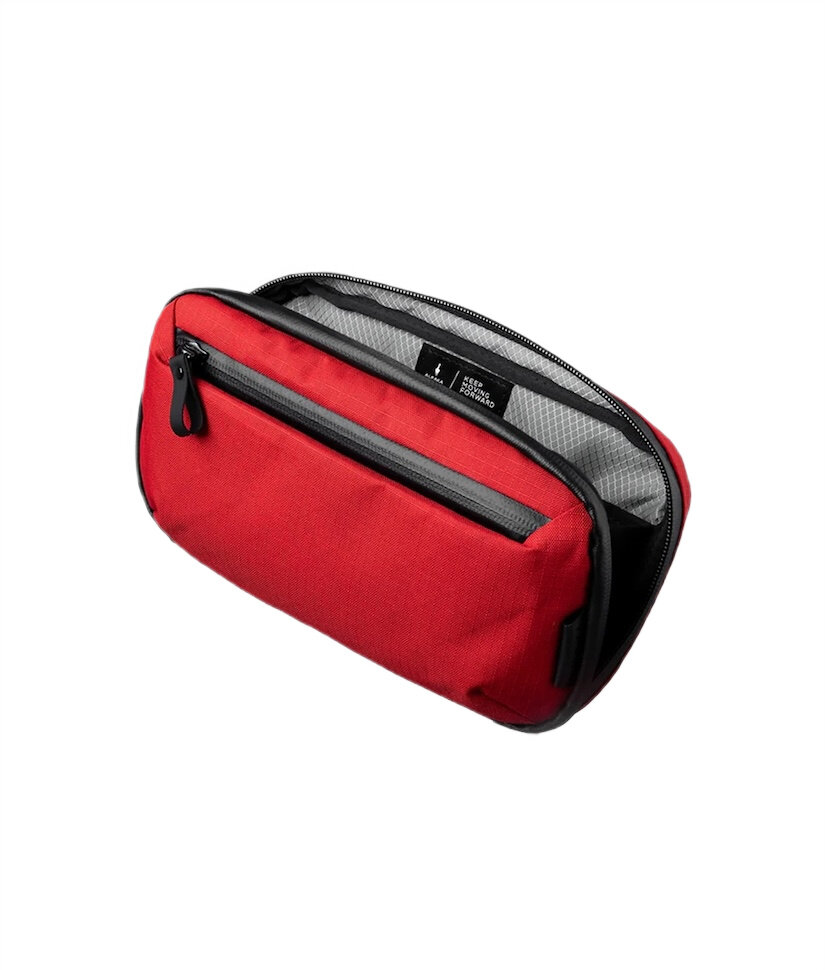 Сумка ALPAKA Elements Tech Case Mini, черная смола