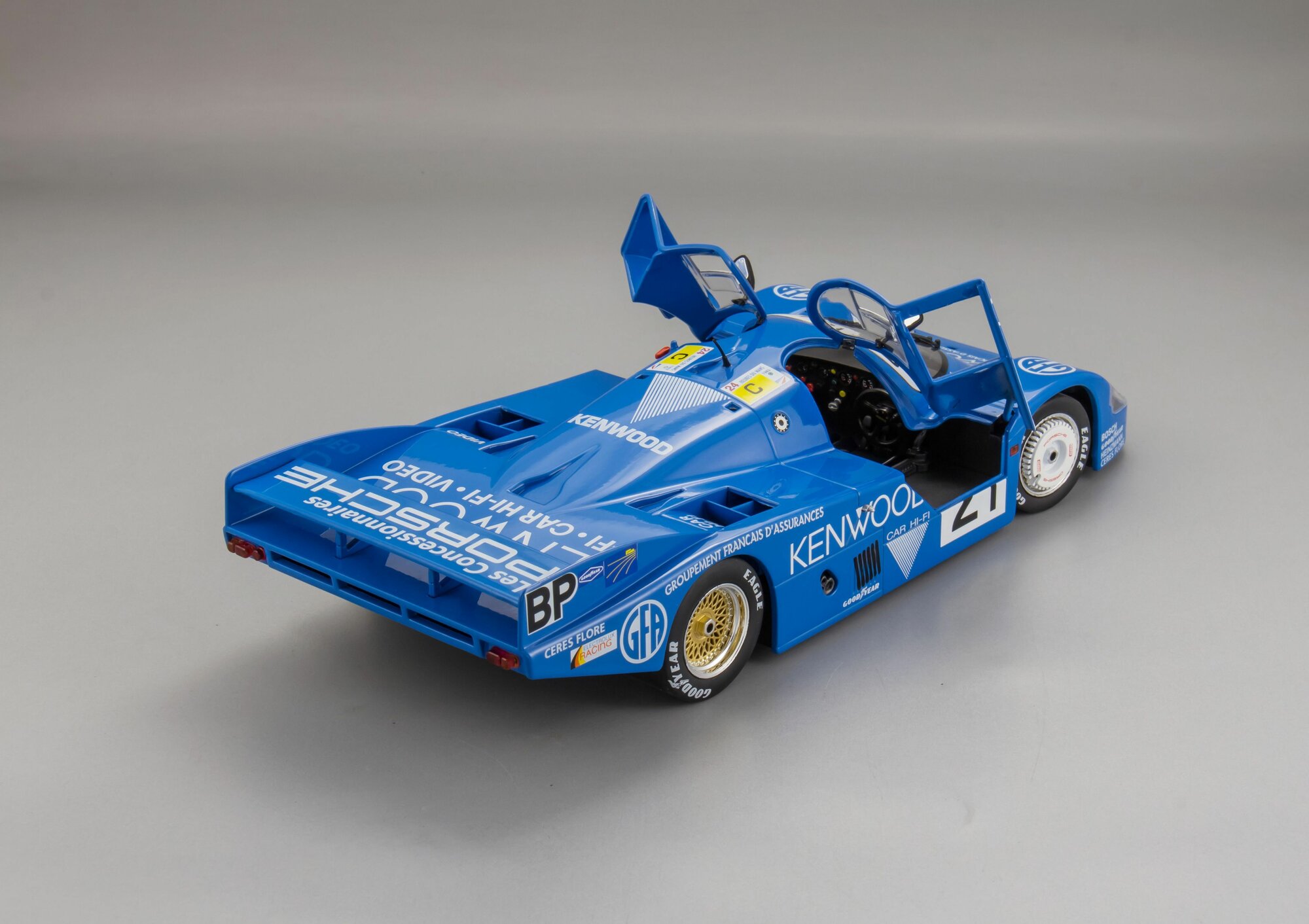 Коллекционная масштабная модель 1:18 Porsche 956LH #21 - 3rd LeMans 1983 - Andretti/Alliot от Solido — фото 1